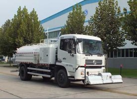 清洗车
