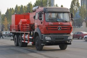 压裂车
