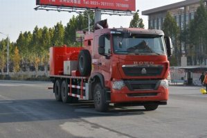 压裂车