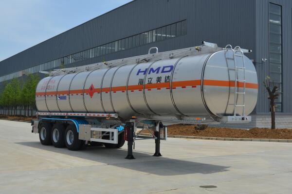 欧曼牌11.7米33.1吨3轴铝合金易燃液体罐式运输半挂车(HFV9406GRYA)