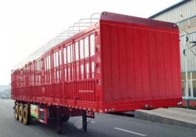 仓栅式运输半挂车