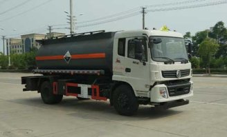 楚飞牌CLQ5180GFW5R腐蚀性物品罐式运输车