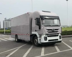 红岩牌CQ5126XXCHLDG561宣传车