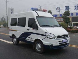 囚车