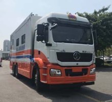 指挥车