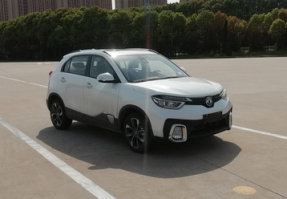 风神牌DFM7101F2D3型轿车