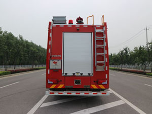中卓时代牌ZXF5310GXFPM150/M5泡沫消防车公告图片