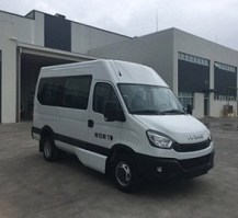 运兵车