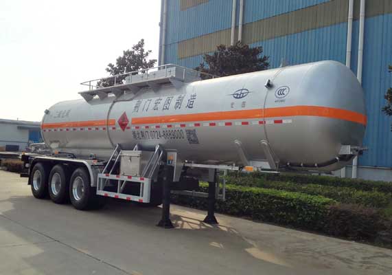 宏图牌11米29.4吨3轴化工液体运输半挂车(HT9402GHY)