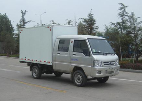 福田牌BJ5030XXY-AH厢式运输车