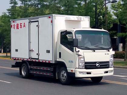 凱馬牌KMC5042XLCEV33D純電動(dòng)冷藏車公告圖片
