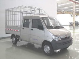 仓栅式运输车