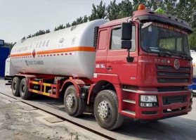 低温液体运输车