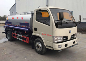 洒水车