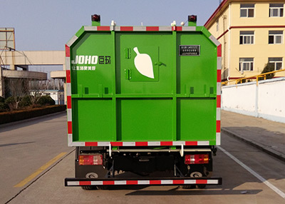 辰河牌ZJH5072ZZZ自装卸式垃圾车公告图片