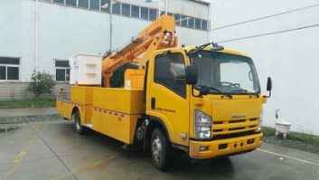高空作业车
