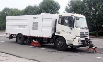 路太牌LTZ5161TSL5DF扫路车