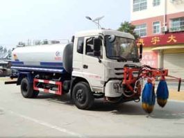 程力威牌CLW5160GQX5护栏清洗车