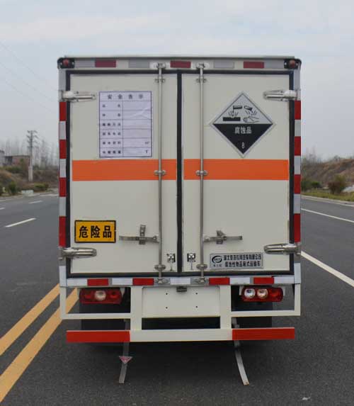 多士星牌JHW5031XFWS腐蚀性物品厢式运输车公告图片