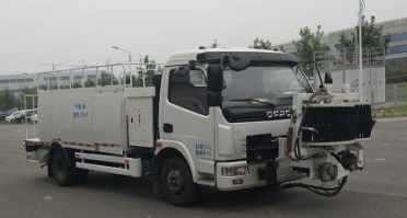 张永江牌BXH5080GQXL护栏清洗车