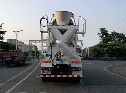 通華牌THT5315GJB13D混凝土攪拌運輸車公告圖片