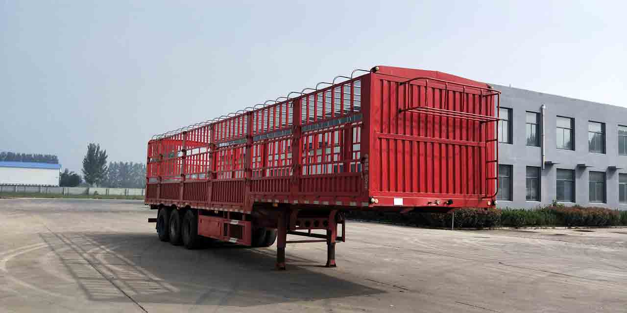 徐安牌13米33.6吨3轴仓栅式运输半挂车(XAP9400CCYE)