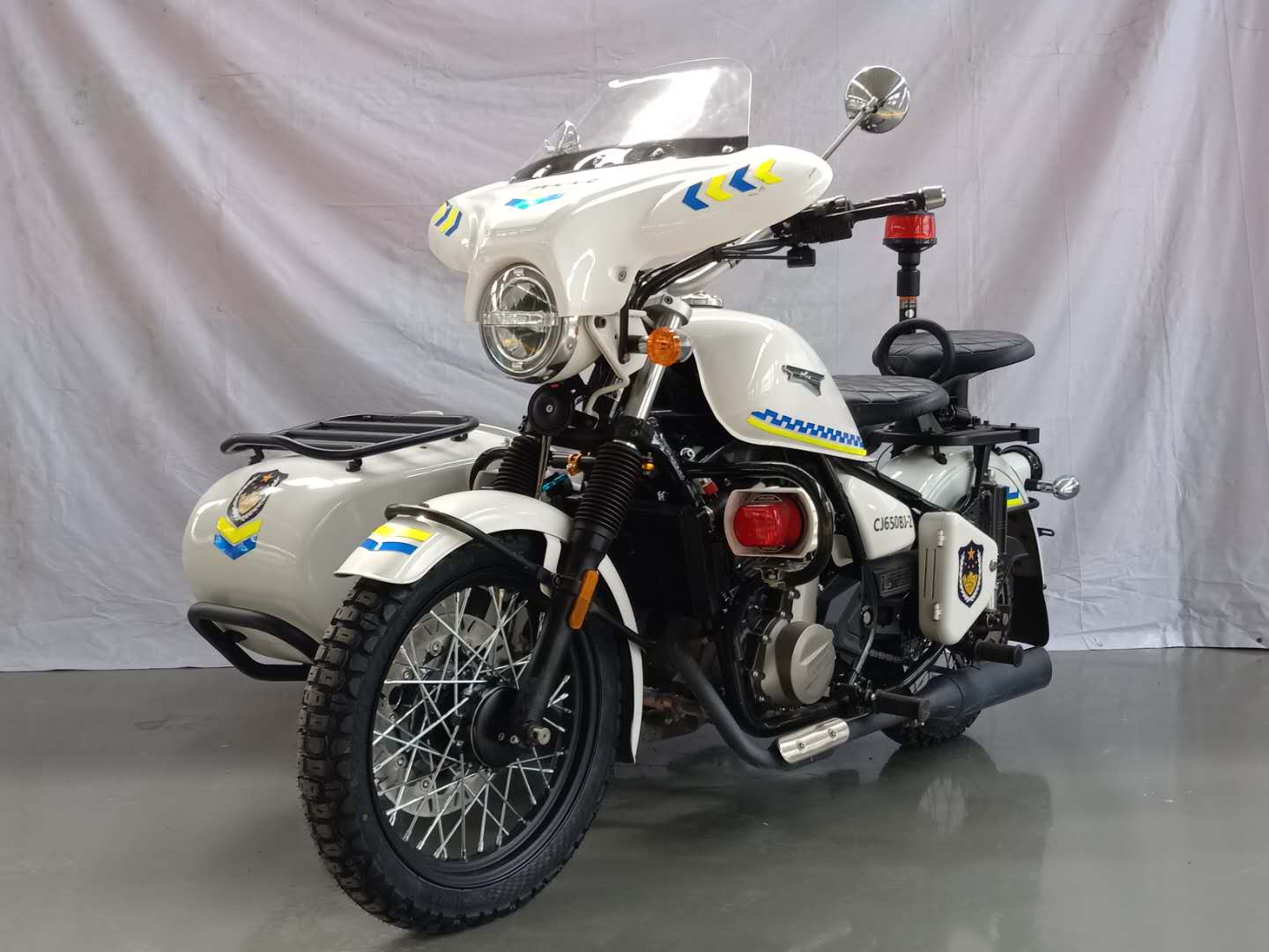 长江牌CJ650BJ-2边三轮摩托车公告图片