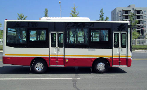东风牌EQ6711CTN城市客车公告图片