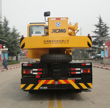 徐工牌XZJ5326JQZ25K汽車起重機公告圖片