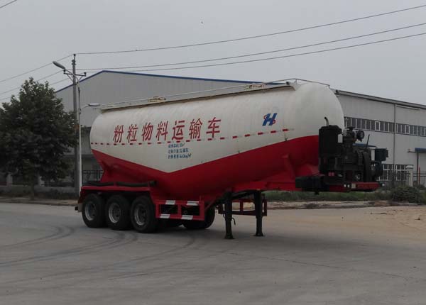 中基华烁牌12米31.2吨3轴低密度粉粒物料运输半挂车(XHS9400GFL)