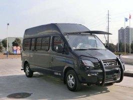 大通牌SH5041XYBA4D5运兵车