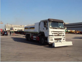 清洗车
