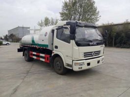 吸粪车