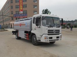 运油车