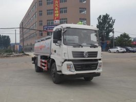 运油车