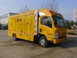 工程车
