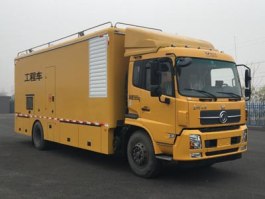 工程车