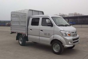 仓栅式运输车
