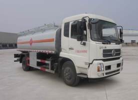 运油车