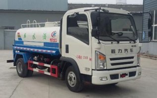 洒水车