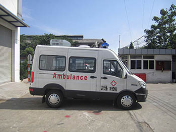 依维柯牌NJ5045XJHC2D救护车公告图片