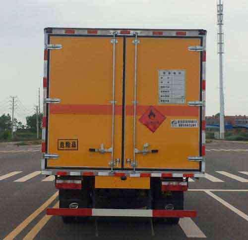 多士星牌JHW5110XRYE易燃液体厢式运输车公告图片