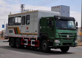热油(水)清蜡车