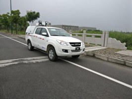 勘察车