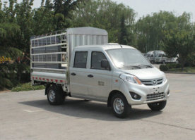 仓栅式运输车