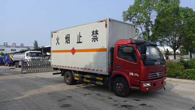 华通牌HCQ5083XRYE5易燃液体厢式运输车图片