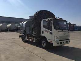 污泥处理车