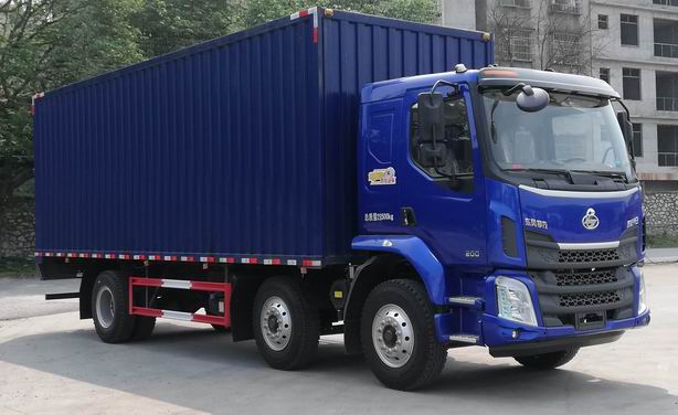 乘龍牌LZ5240XXYM3CB廂式運(yùn)輸車公告圖片