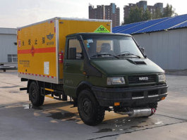 爆破器材运输车