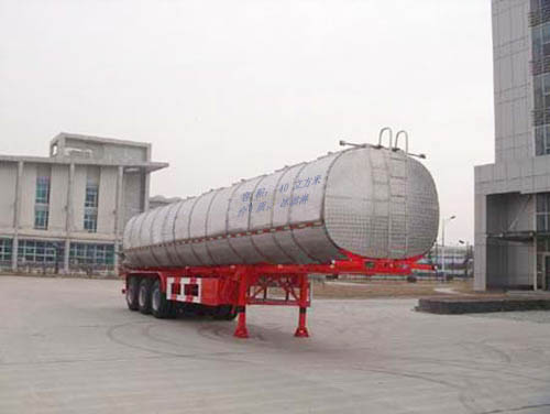 中集牌13米29.8吨3轴液态食品运输半挂车(ZJV9400GYSTH)